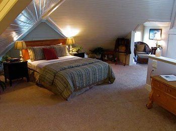 Walnut Street 3* Springfield